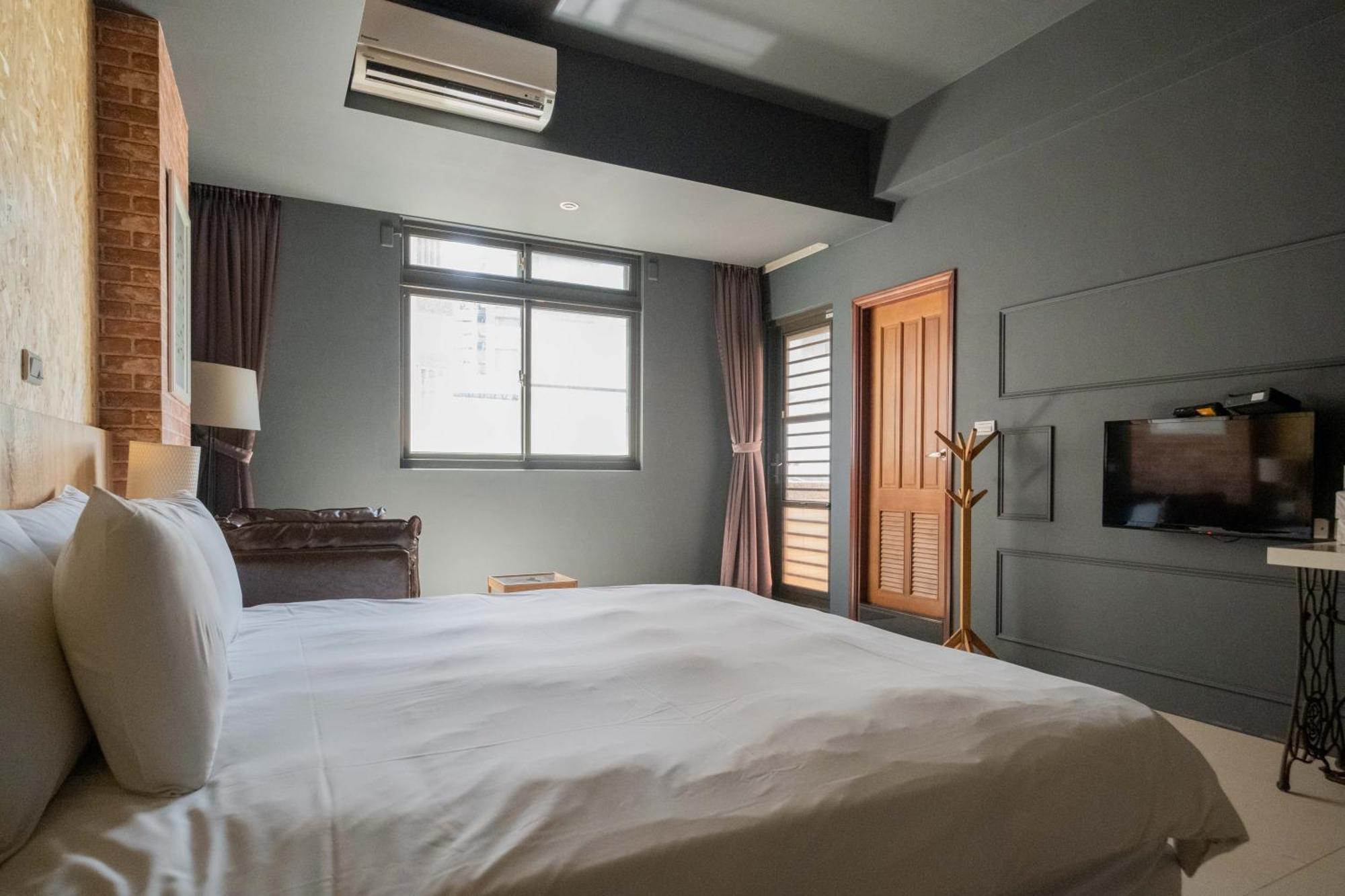 Huzi Room Tainan Exterior foto