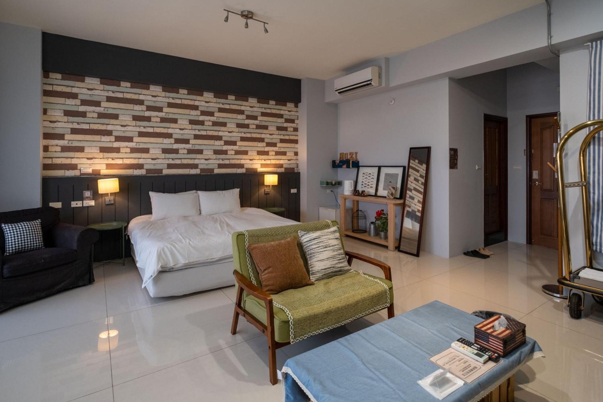 Huzi Room Tainan Exterior foto