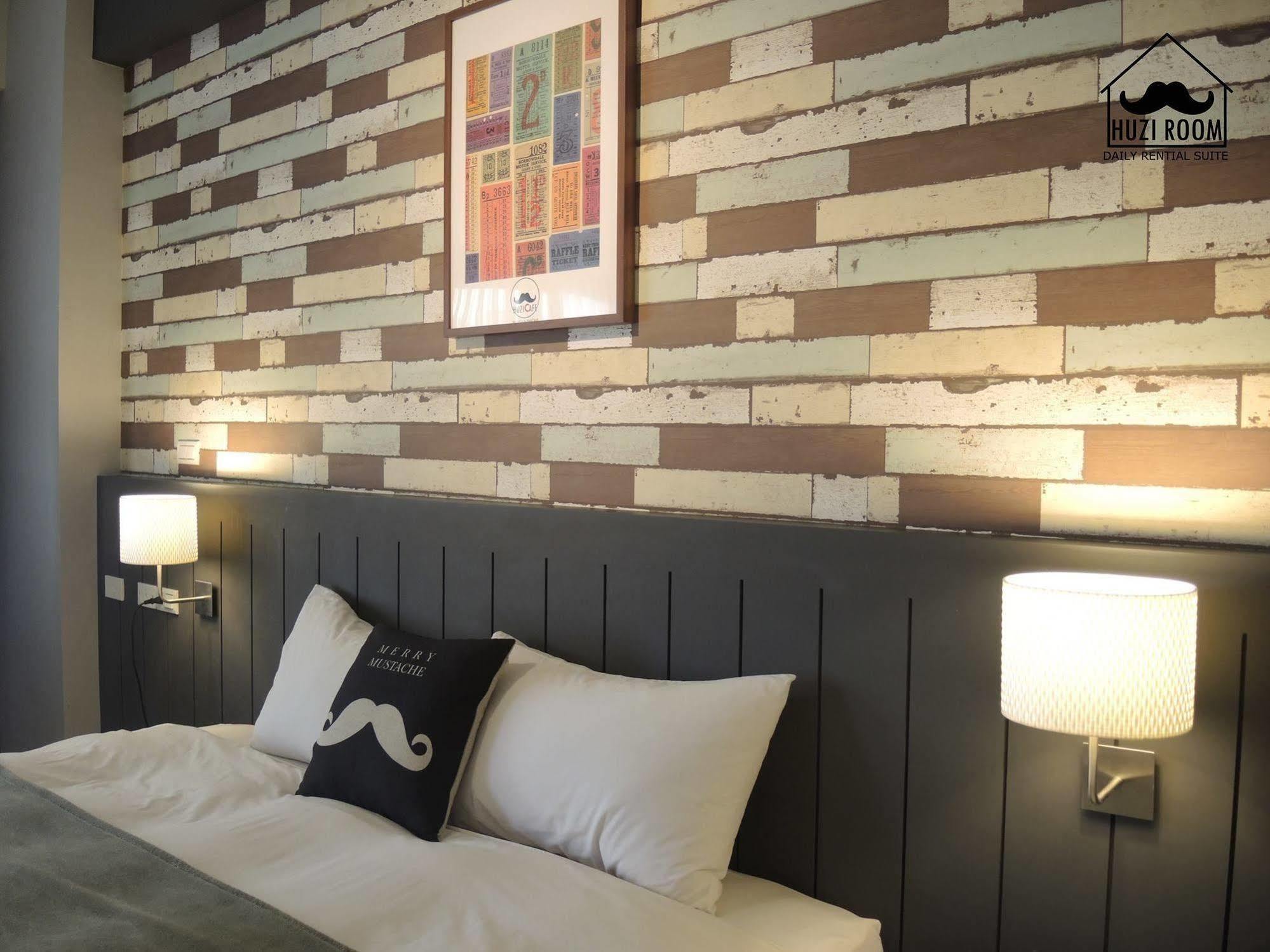 Huzi Room Tainan Exterior foto