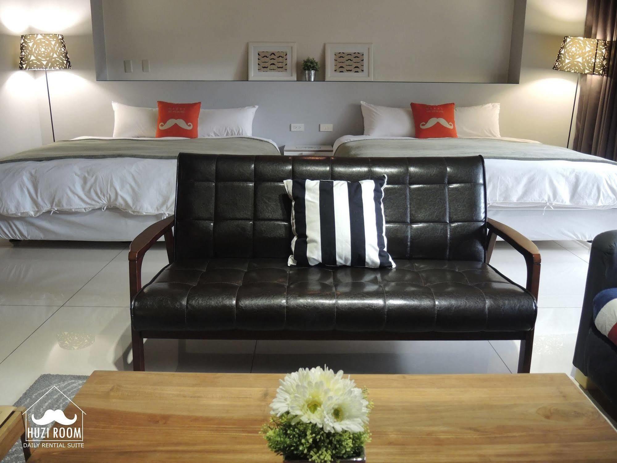 Huzi Room Tainan Exterior foto